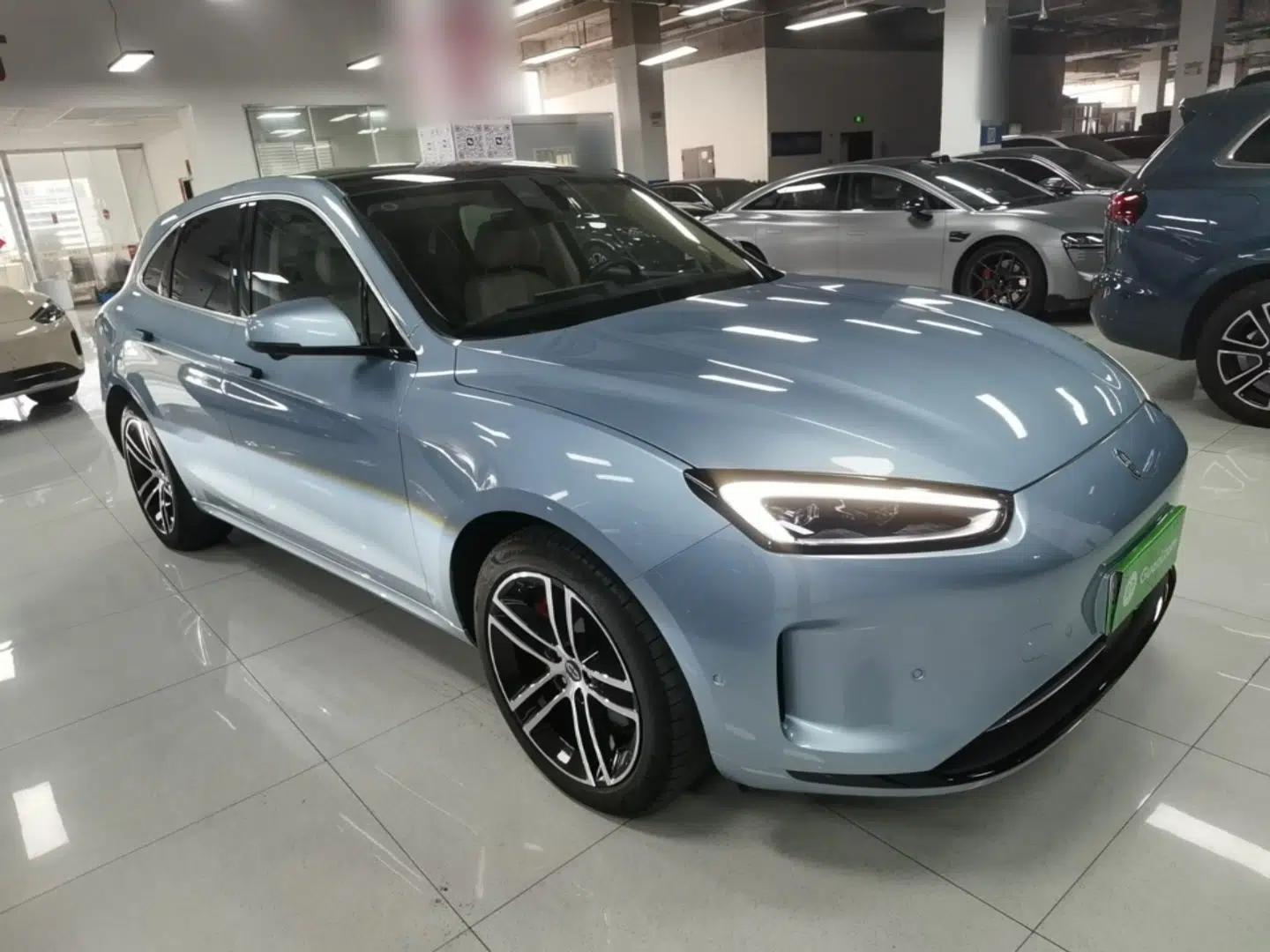 Hima AITO M5 2023 All-Electric Rear-Drive Standard Edition — миниатюра 3