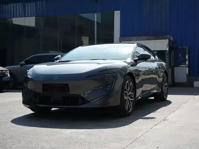 Avita 12 2024 700 Triple Laser Rear-Wheel Drive Luxury Edition