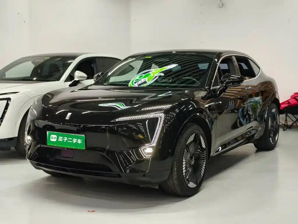 Avita 11 2023 HarmonyOS 90-degree Rear-Wheel Drive Business Edition — миниатюра 1