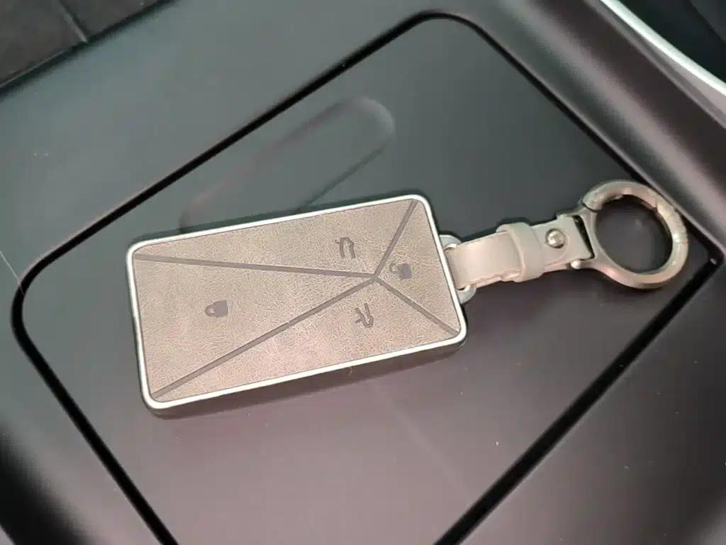 Avita 11 2023 HarmonyOS 90-degree Rear-Wheel Drive Business Edition — миниатюра 9