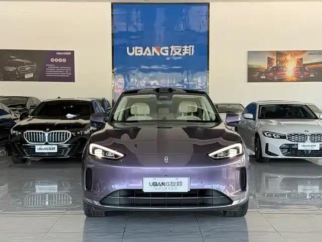 Wenjie M5 2025 Extended Range Ultra 4WD