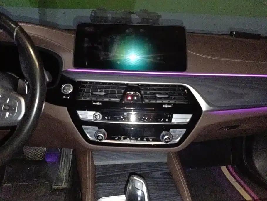 2023 BMW 5 Series 530Li Leading Edition M Sport Package — миниатюра 13