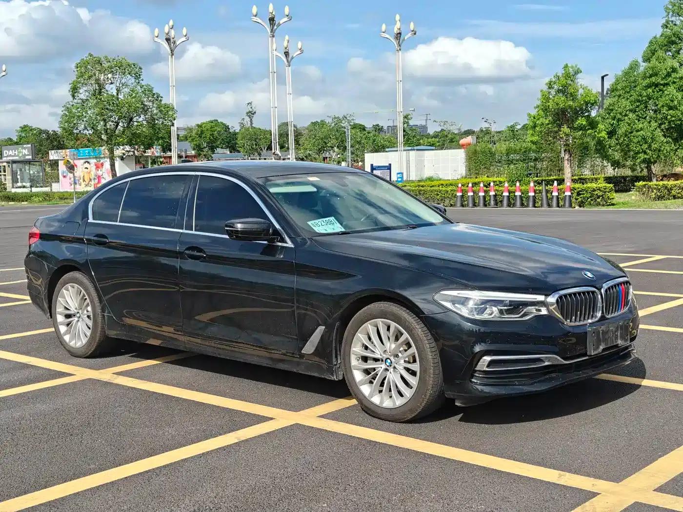 BMW 5 Series 2020 530Li Luxury Package — миниатюра 3