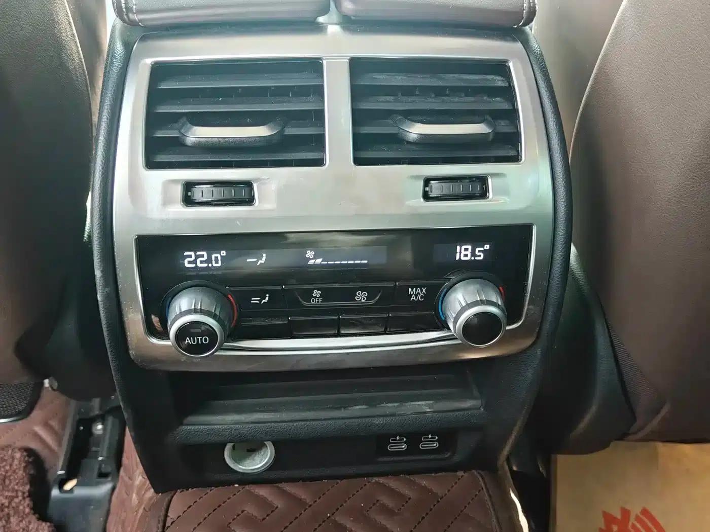 BMW 5 Series 2020 530Li Luxury Package — миниатюра 10