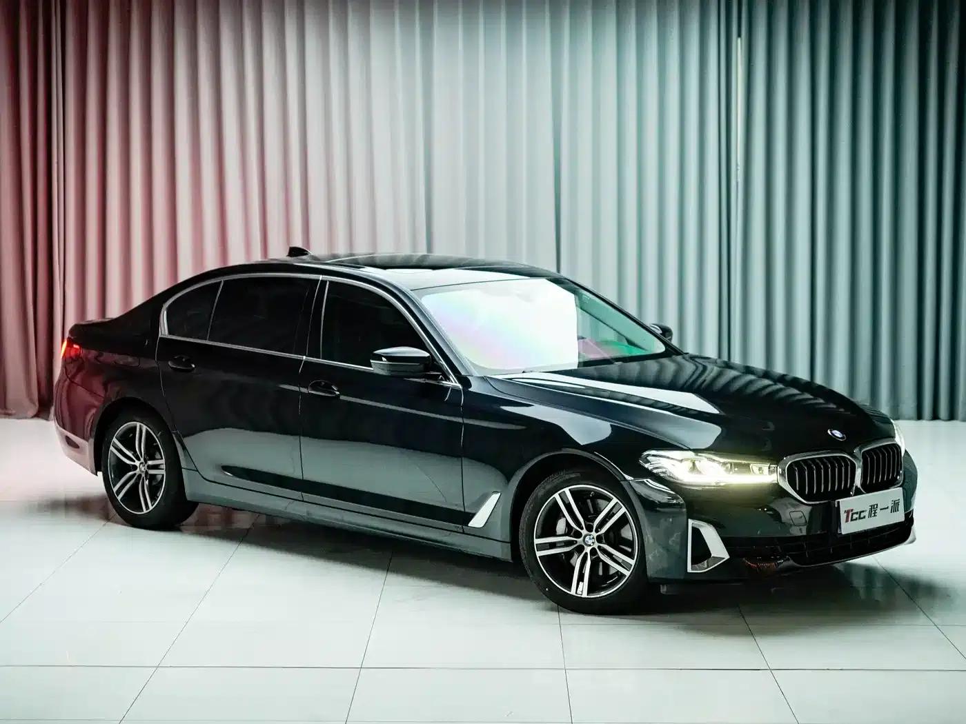 BMW 5 Series 2021 Facelift 530Li Leading Luxury Package — миниатюра 3