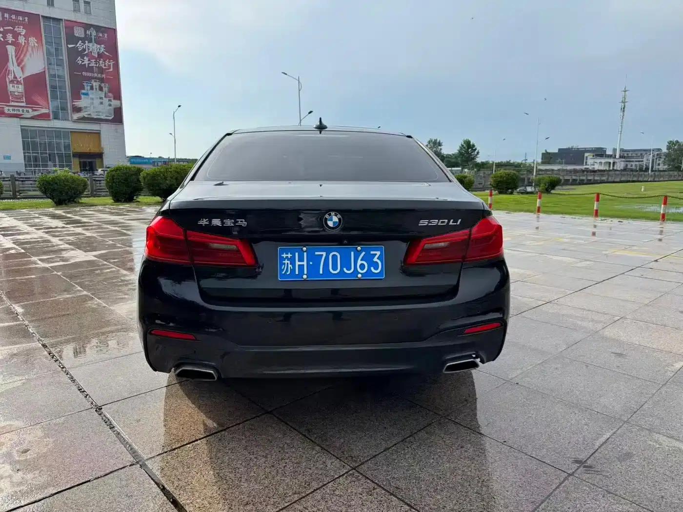 2018 BMW 5 Series Facelift 530Li Leading Edition M Sport Package — миниатюра 8