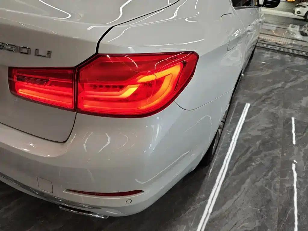 2019 BMW 5 Series 530Li xDrive Luxury Package — миниатюра 8