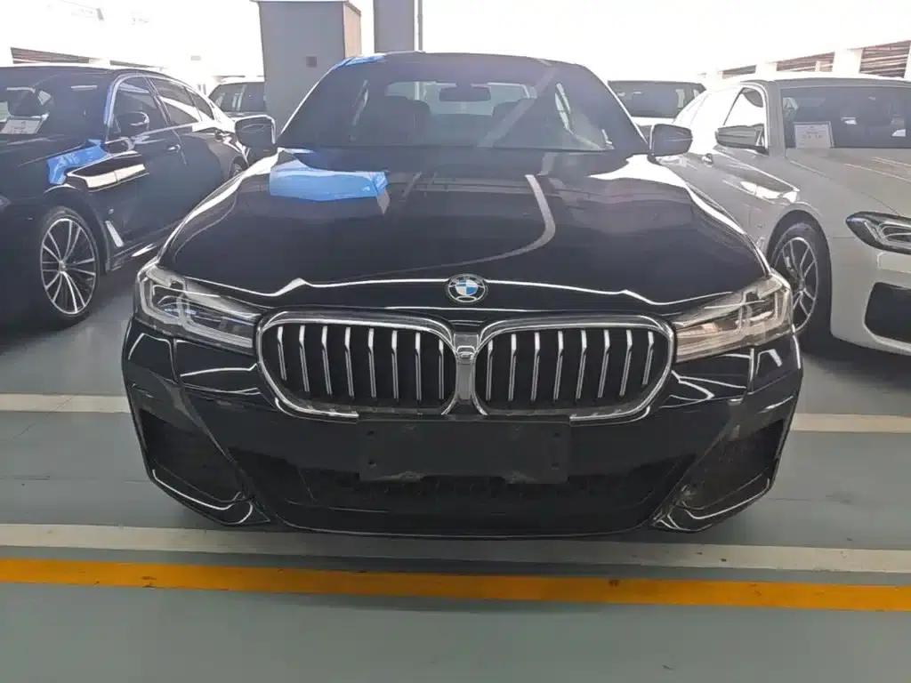 2022 BMW 5 Series Facelift 530Li Leading Edition M Sport Package — миниатюра 3