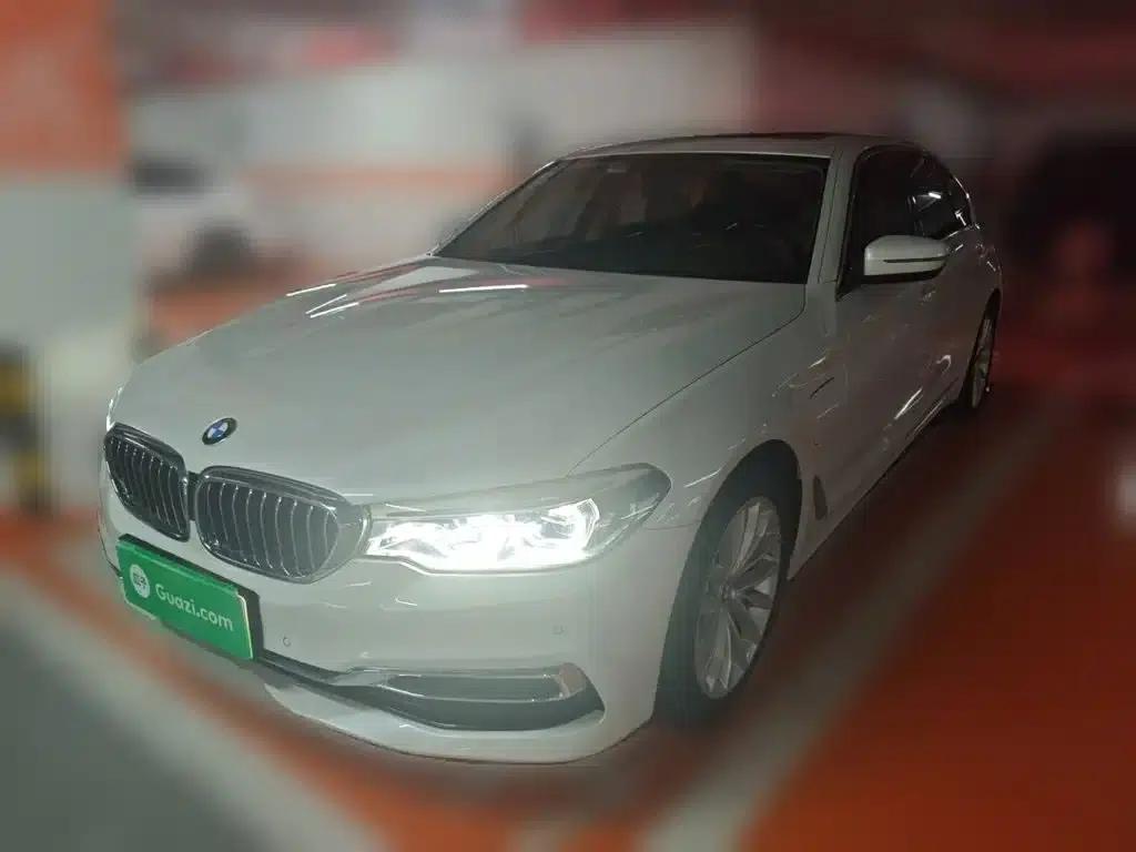 BMW 5 Series PHEV 2020 Mileage Upgrade Edition 530Le Luxury Package — миниатюра 2