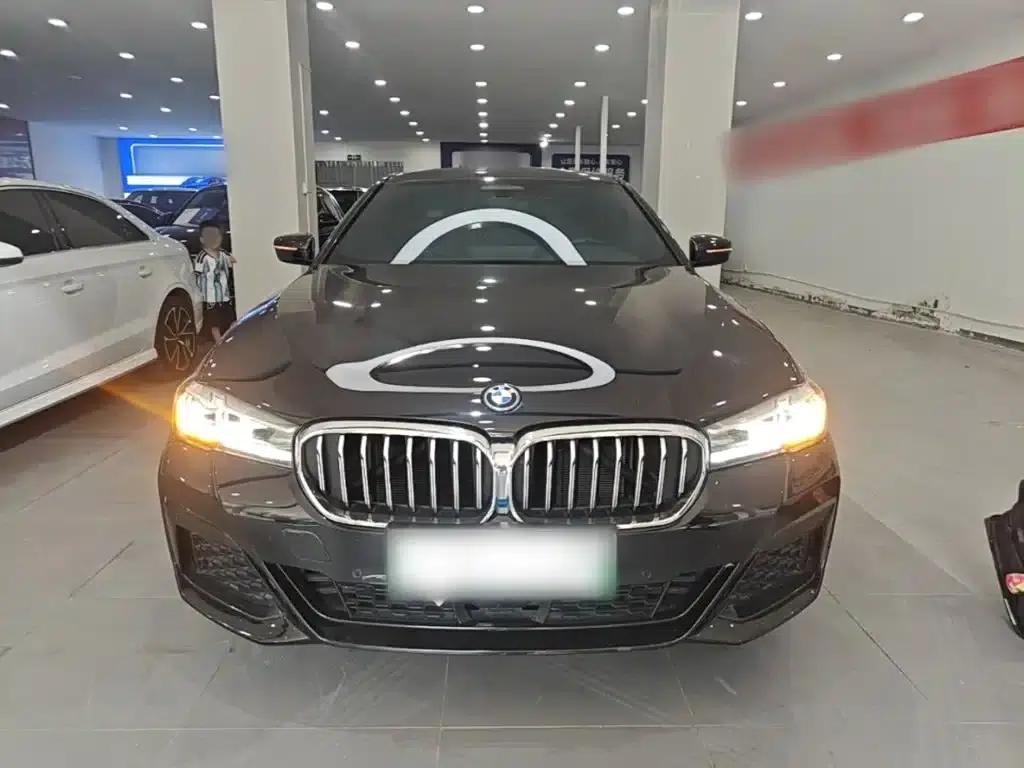 BMW 5 Series PHEV 2022 Facelift 3 535Le Pioneer Edition M Sport Package — миниатюра 3