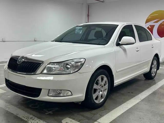 Octavia 2013 1.6L Automatic Elite Edition