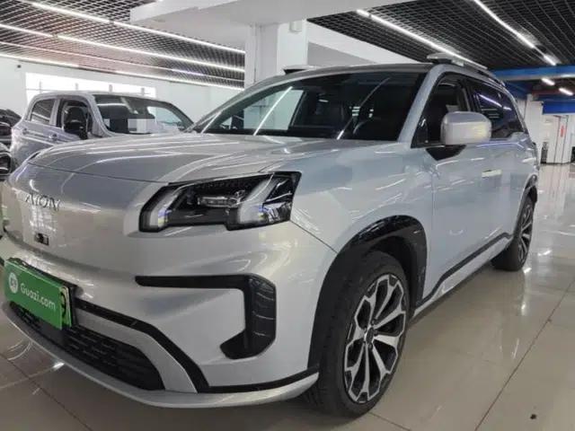 AION V 2024 Aion Tyrannosaurus 650 Smart Premium Edition