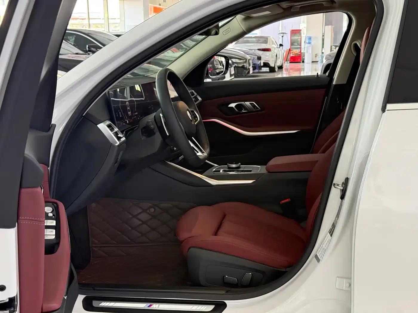 2025 BMW 3 Series 325Li M Sport Package — миниатюра 4