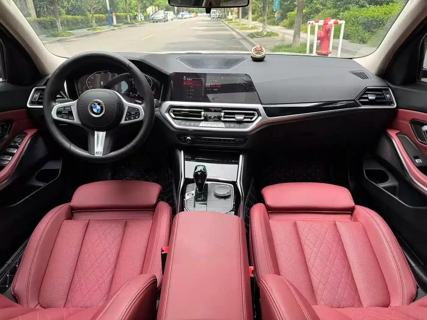 2022 BMW 3 Series 320Li M Sport Package — миниатюра 5