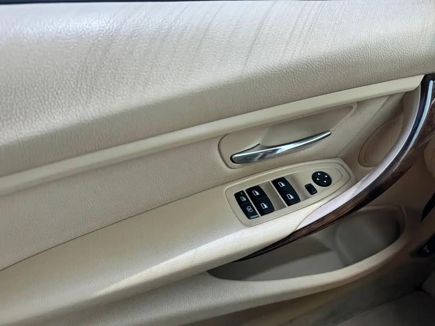 BMW 3 Series 2013 320Li Fashion Edition — миниатюра 11