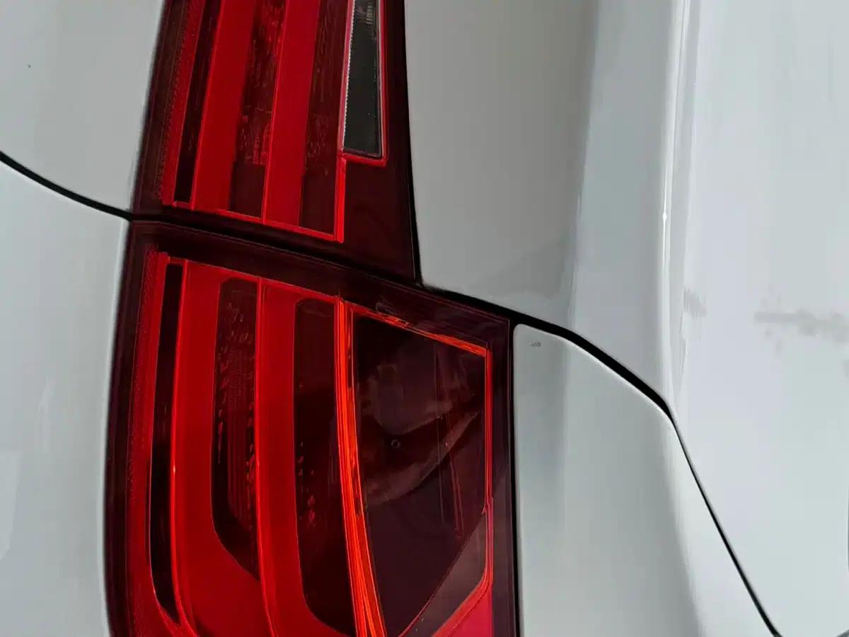 BMW 3 Series 2013 320Li Fashion Edition — миниатюра 15
