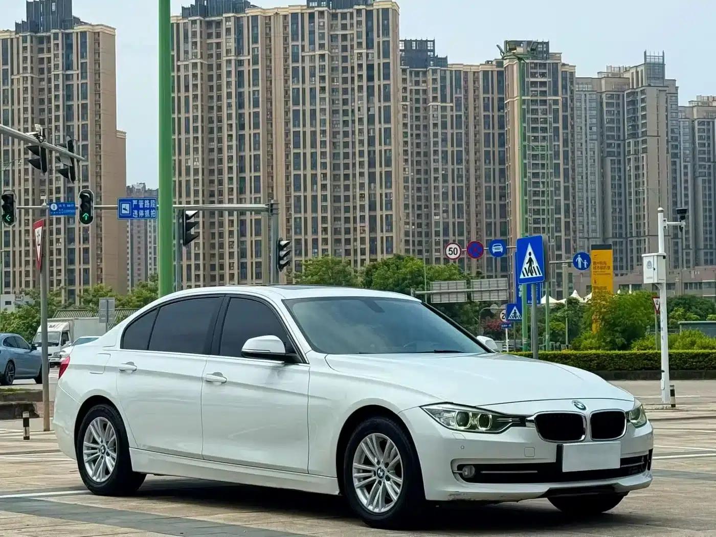 BMW 3 Series 2013 320Li Fashion Edition — миниатюра 3