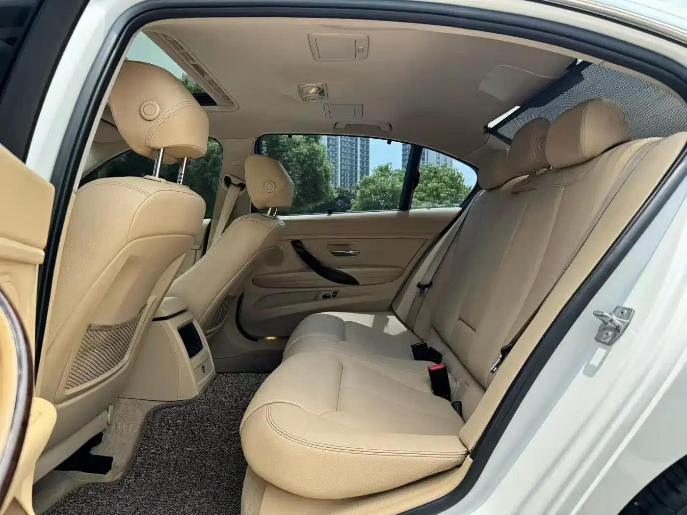 BMW 3 Series 2013 320Li Fashion Edition — миниатюра 5