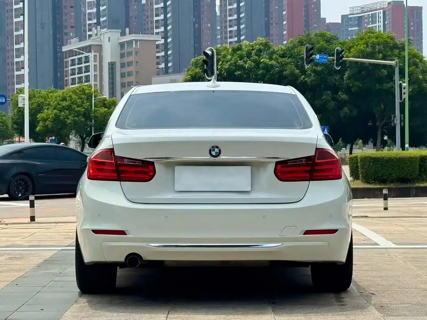 BMW 3 Series 2013 320Li Fashion Edition — миниатюра 8