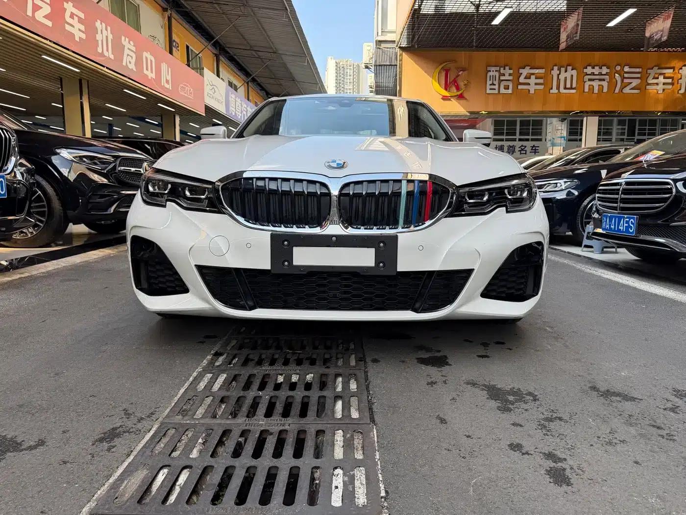 2022 BMW 3 Series 325Li M Sport Package — миниатюра 2