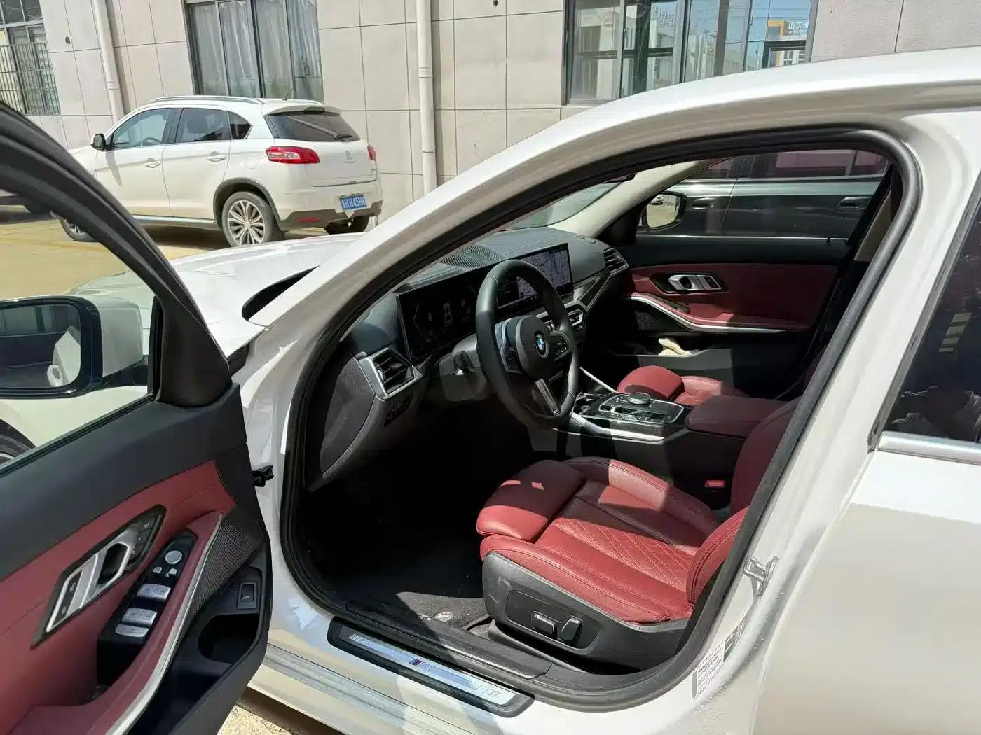 2024 BMW 3 Series 325i M Sport Package — миниатюра 3