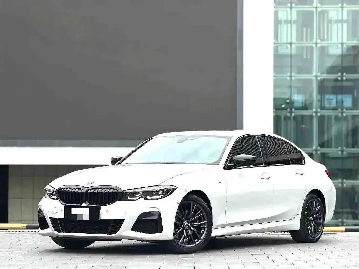 2022 BMW 3 Series 330i M Sport Shadow Edition — миниатюра 1