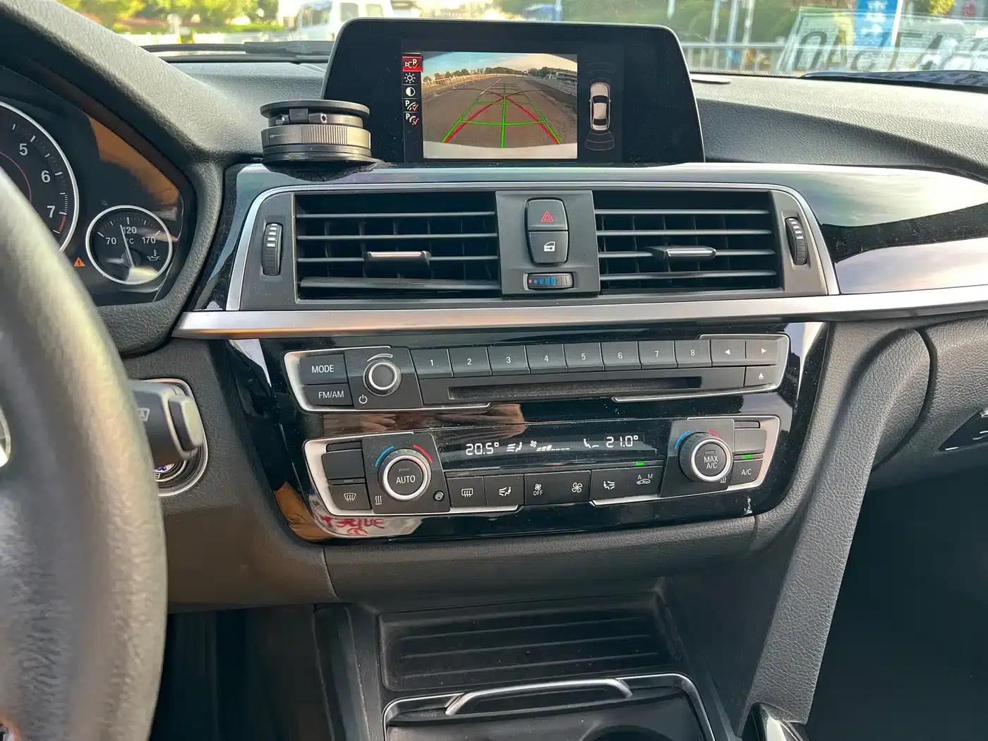 2017 BMW 3 Series 320Li M Sport — миниатюра 5
