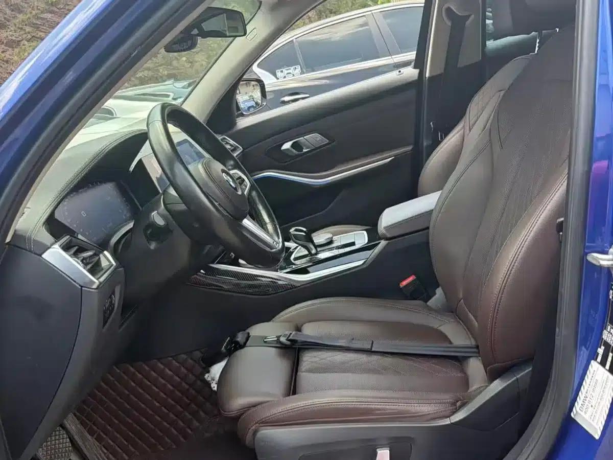2022 BMW 3 Series 320Li M Sport Package — миниатюра 3