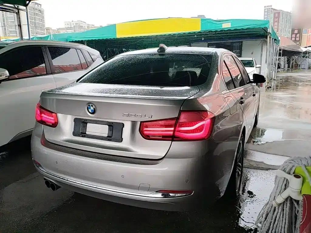 2017 BMW 3 Series 320Li Fashion Edition — миниатюра 7