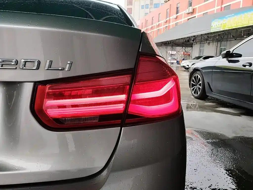 2017 BMW 3 Series 320Li Fashion Edition — миниатюра 8