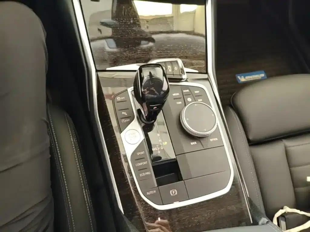 2020 BMW 3 Series Facelift 325Li M Sport Package — миниатюра 14