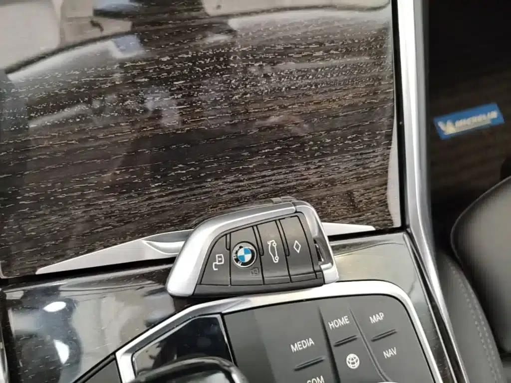 2020 BMW 3 Series Facelift 325Li M Sport Package — миниатюра 9