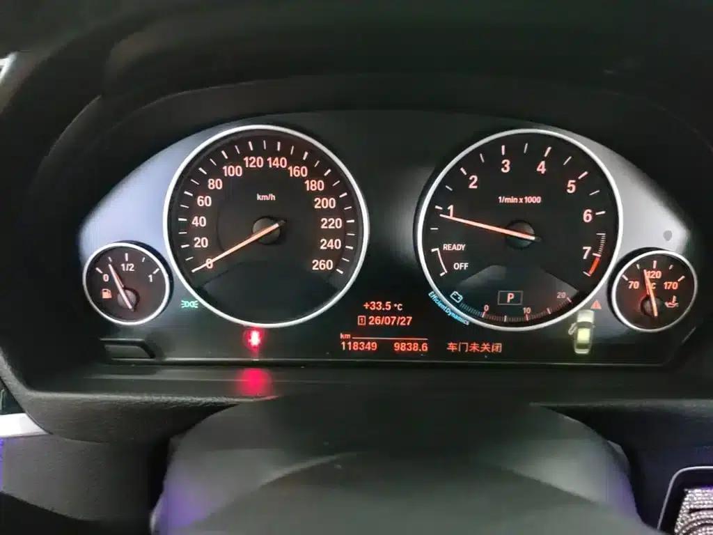 BMW 3 Series 2018 320Li Fashion Edition — миниатюра 12