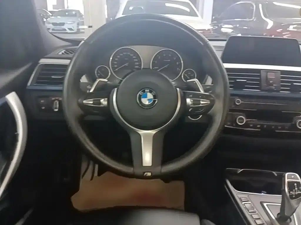 2019 BMW 3 Series 320i M Sport Package — миниатюра 11