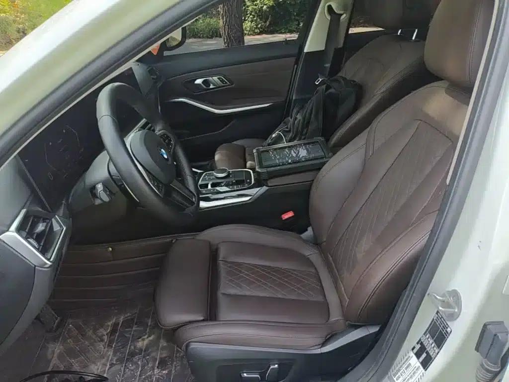 2024 BMW 3 Series 325Li M Sport Package — миниатюра 15