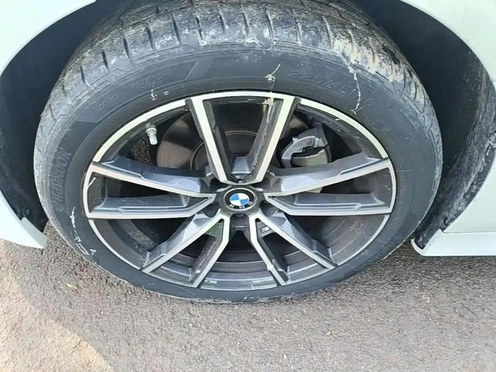 2024 BMW 3 Series 325Li M Sport Package — миниатюра 23