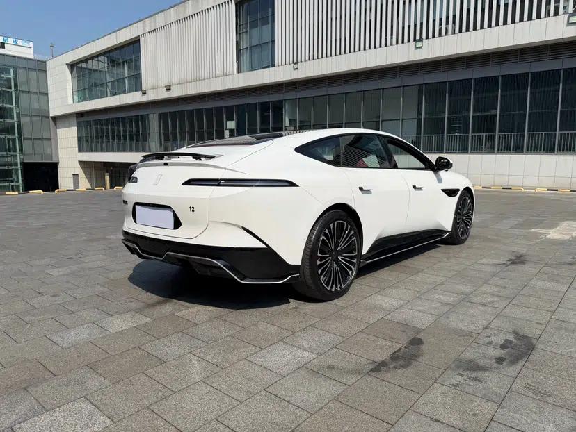 Avatr 12 2026 Ultra Pure-Electric All-Wheel-Drive Version — миниатюра 19