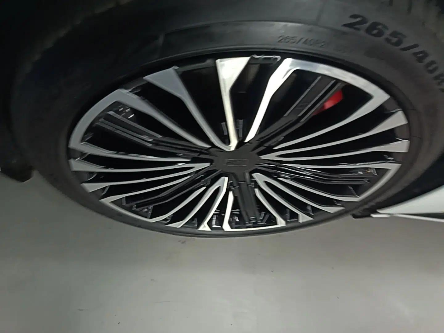 Avatr 12 2026 Ultra Pure-Electric All-Wheel-Drive Version — миниатюра 10