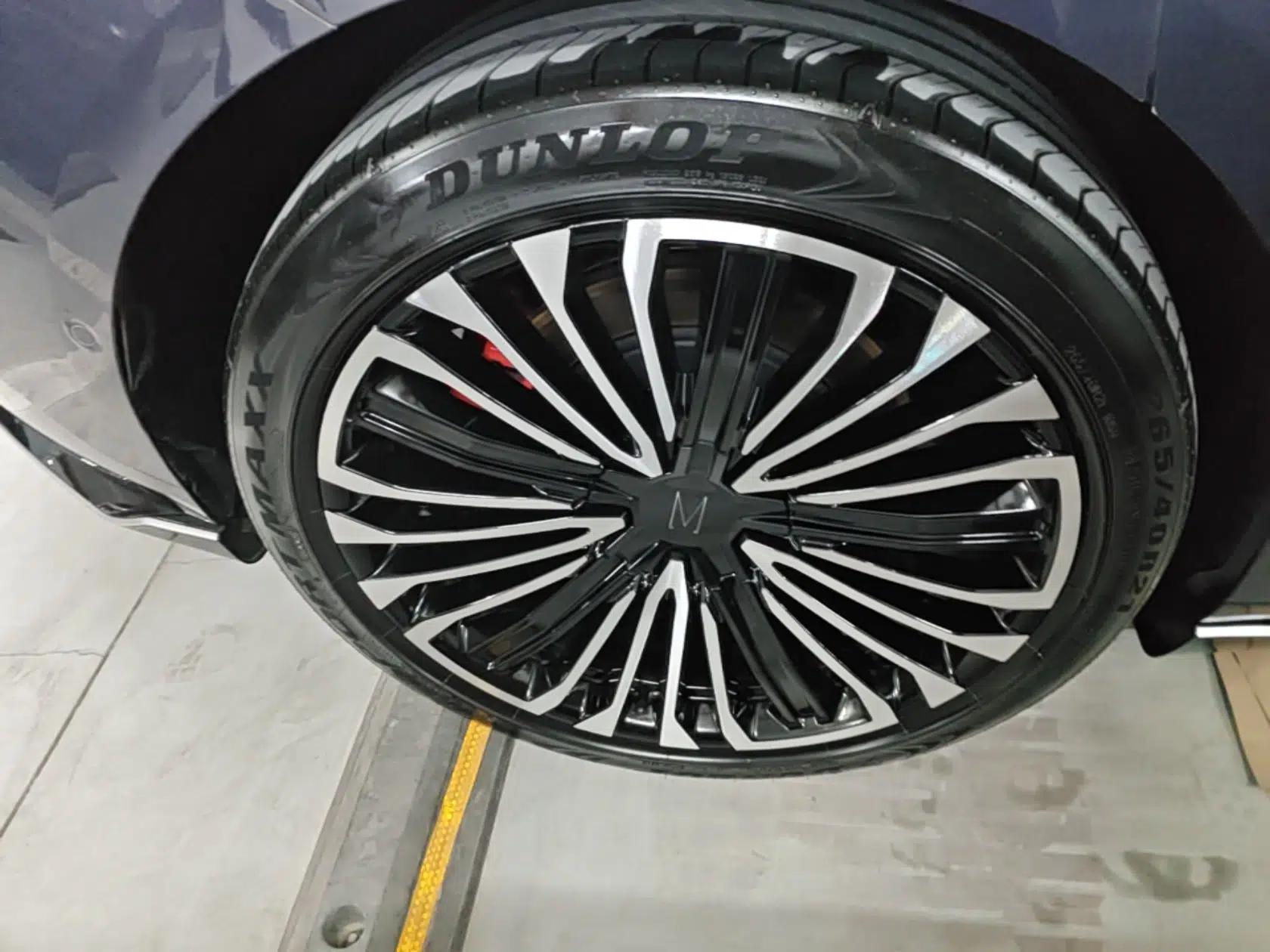 Avatr 12 2024 650 Three-Laser Four-Wheel Drive Performance Edition — миниатюра 11