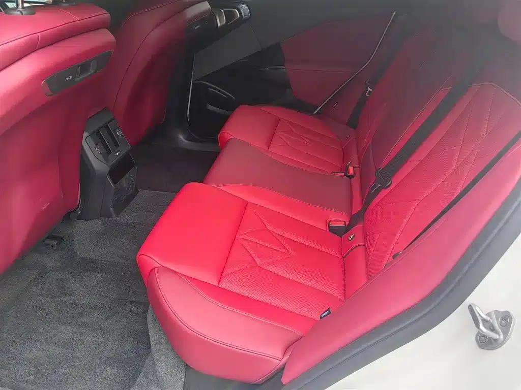 BMW X3 2025 xDrive30L Leading Edition M Sport Package — миниатюра 9