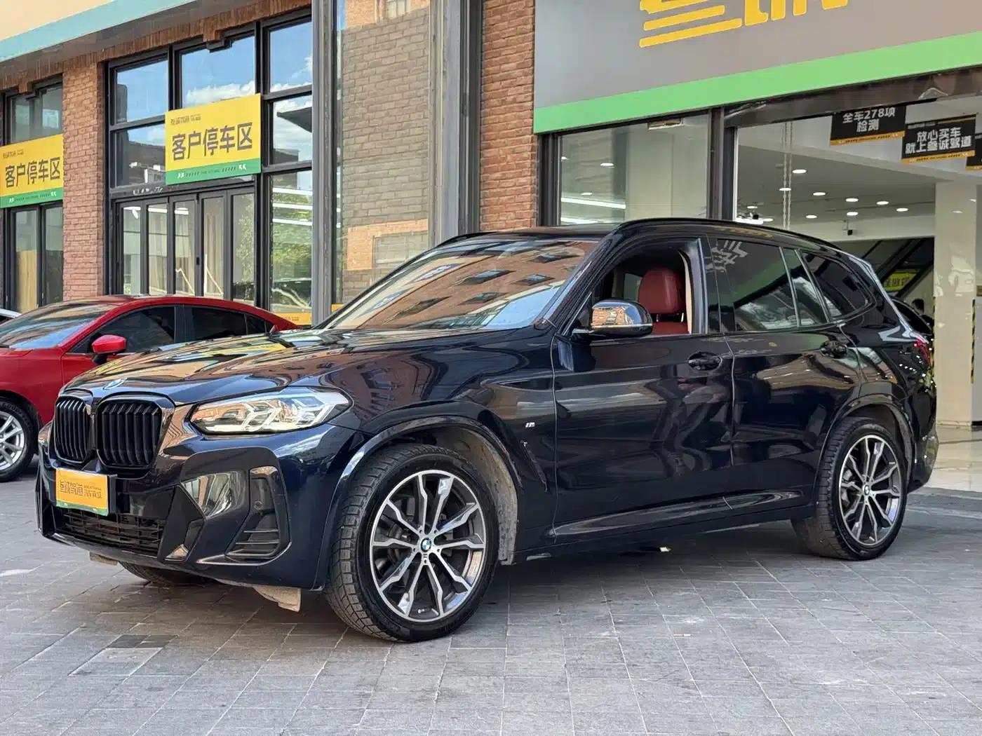 BMW X3 2022 xDrive30i Leading Edition M Sport Package — миниатюра 4