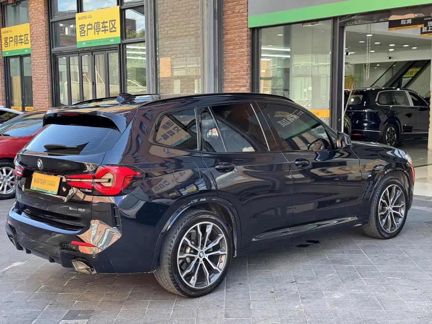 BMW X3 2022 xDrive30i Leading Edition M Sport Package — миниатюра 7