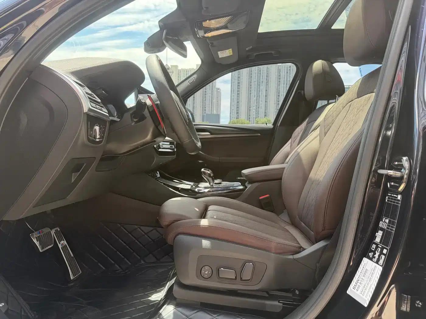BMW X3 2023 xDrive30i Luxury M Sport Package — миниатюра 4