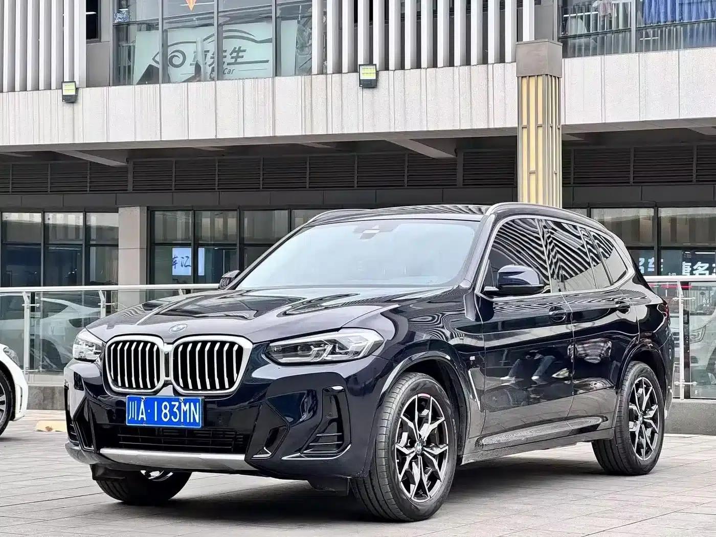 BMW X3 2022 xDrive30i Leading Edition M Sport Package — миниатюра 1