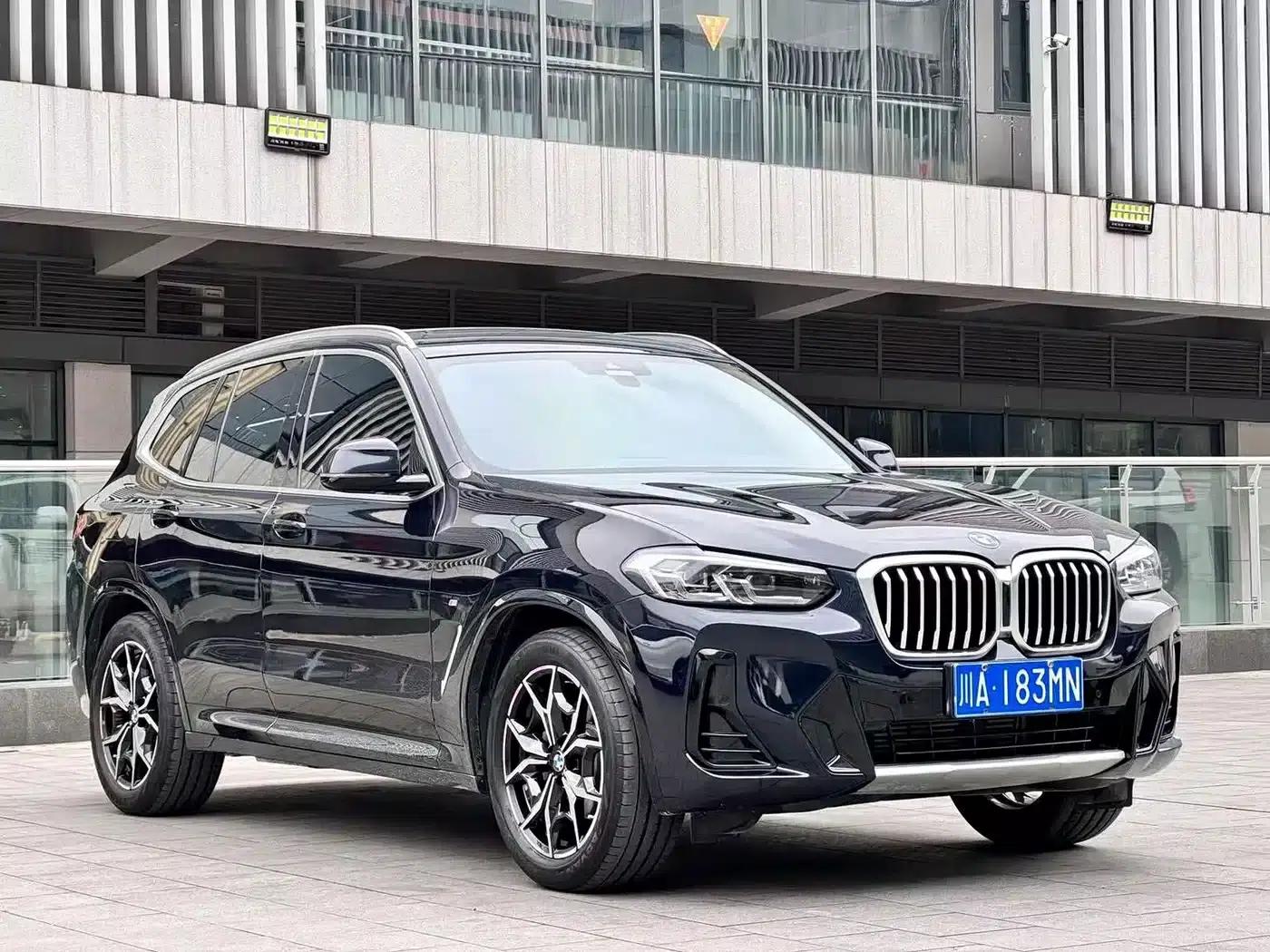 BMW X3 2022 xDrive30i Leading Edition M Sport Package — миниатюра 3