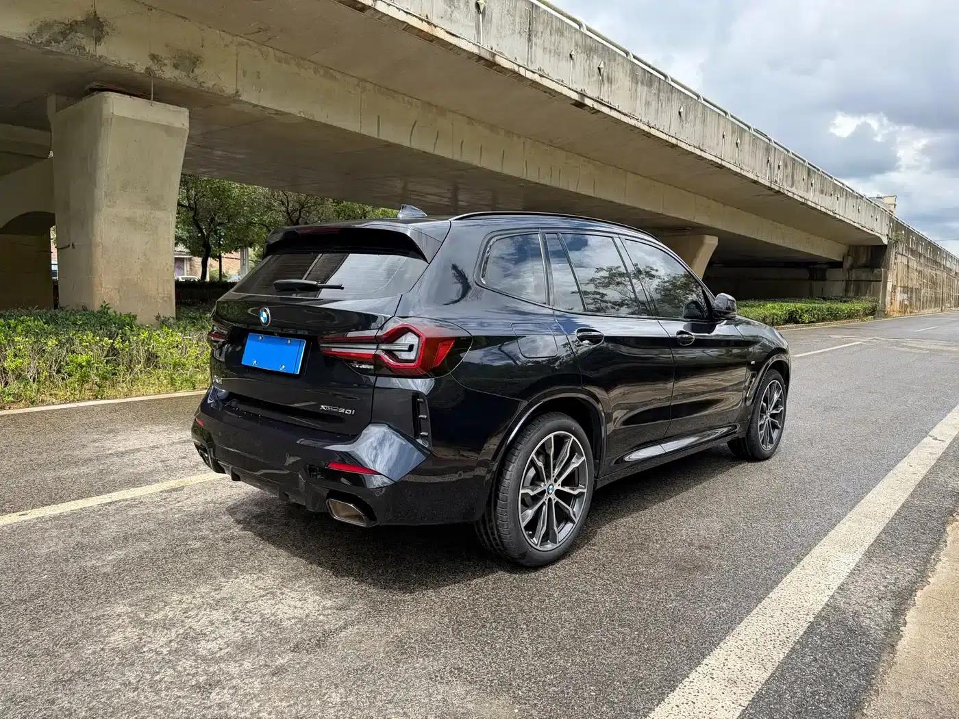 BMW X3 2023 xDrive30i Leading Edition M Sport Package — миниатюра 2
