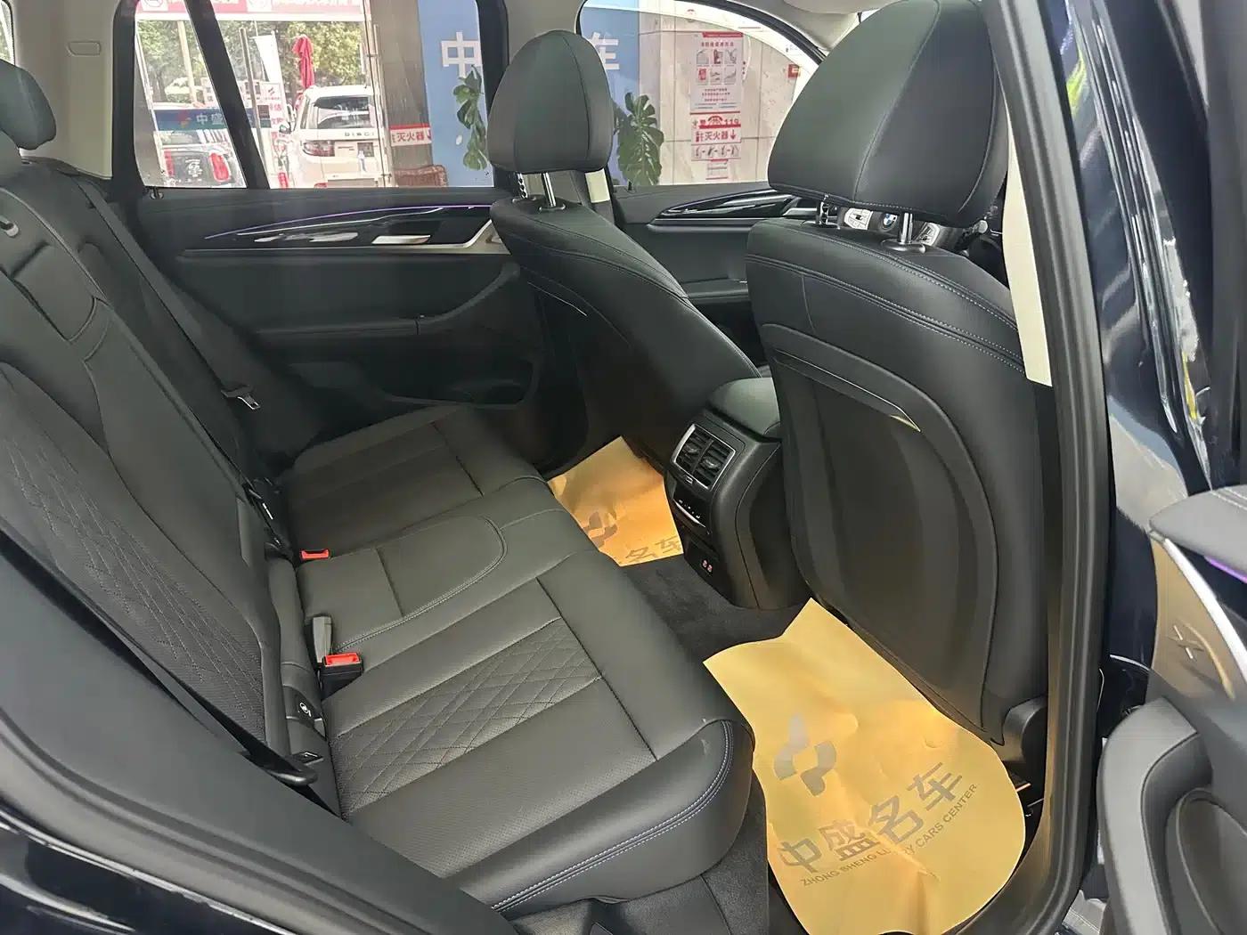 BMW X3 2022 facelift xDrive25i M Sport Package — миниатюра 17
