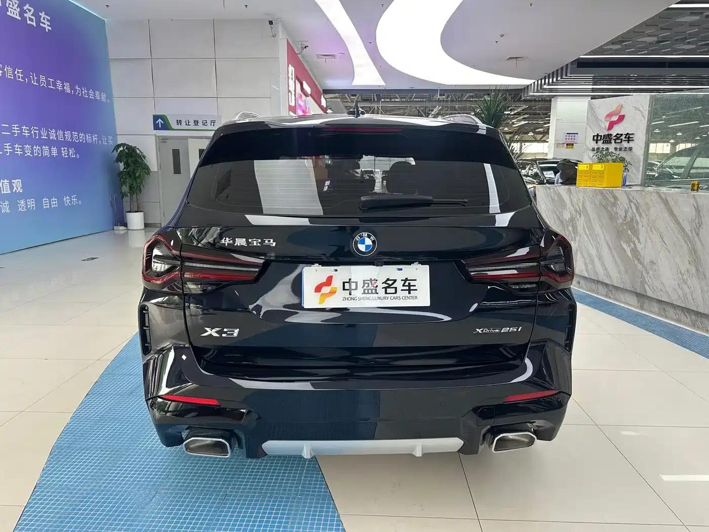 BMW X3 2022 facelift xDrive25i M Sport Package — миниатюра 23