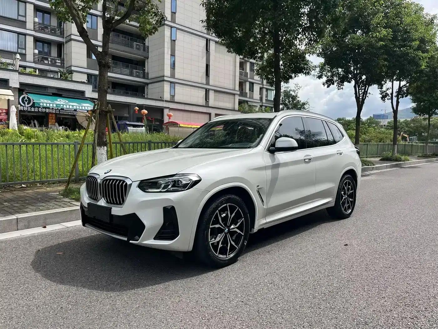 2023 BMW X3 xDrive25i M Sport Package — миниатюра 2