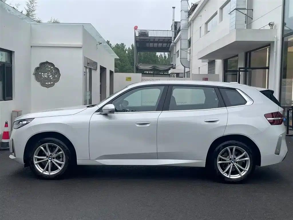 BMW X3 2025 xDrive25L Luxury Package — миниатюра 3